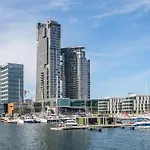 Venti Apartments - Sea Towers Sea View